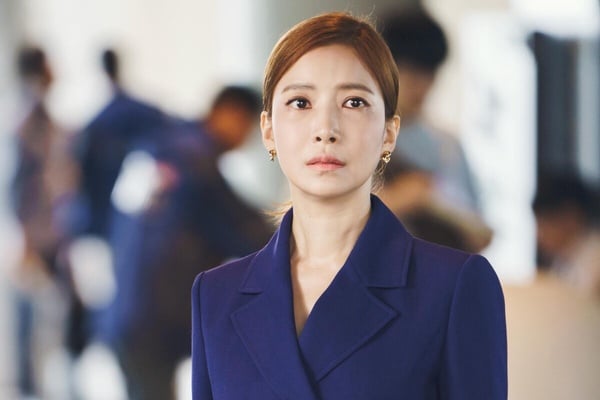 韓劇10大「前女友」：《媽媽朋友的兒子》徐智慧幫石榴找到夢想，《千元律師》最難忘！