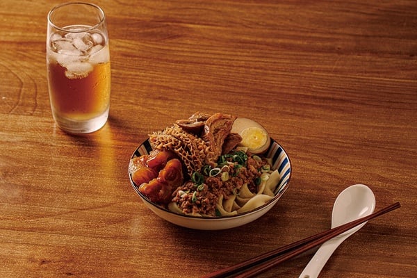 台北大巨蛋美食餐廳懶人包：早午餐、24H餐酒館，營業時間、菜單、訂位方式一次看！