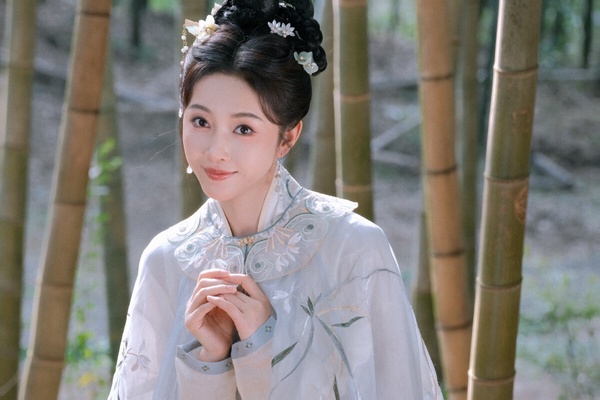 古裝劇《長樂曲》9位古裝美人！彭小苒《東宮》後美出新高度，陸垂垂小說結局官配是他