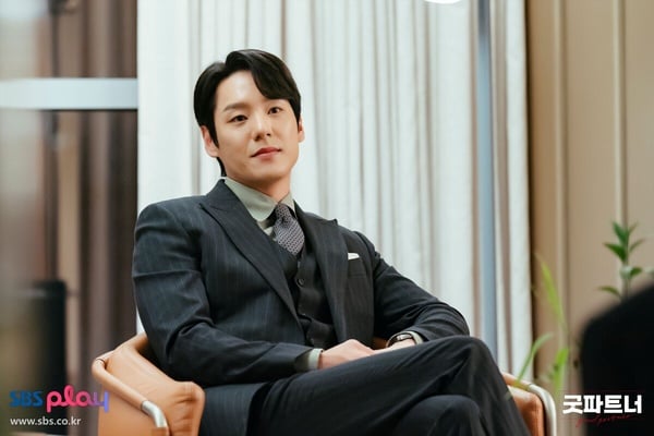 《好搭檔》幕後彩蛋!李準韓曾是張娜拉鼓手,郭時暘是張娜拉粉絲,還花錢加入粉絲會!