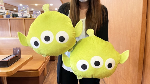 迪士尼在藏壽司!藏壽司X迪士尼「Tsum Tsum」扭蛋全13款,再送三眼怪插手枕!