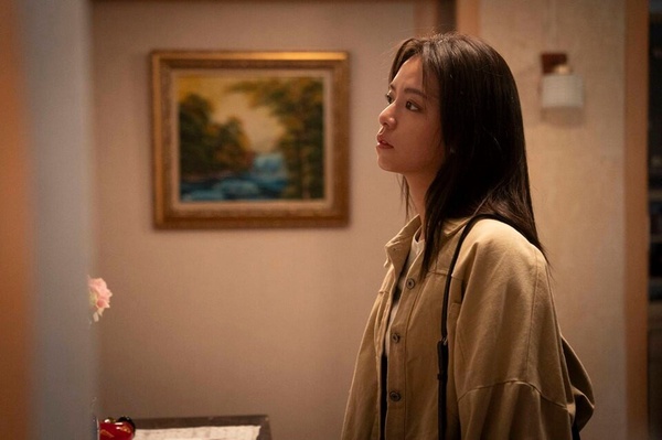 Netflix《人生清理員》5大看點＆介紹：曾停拍險被腰斬，鳳小岳攜手宋芸樺清理遺物！
