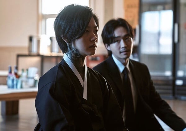 「多重人格」韓劇推薦:申惠善《致我的解離》演技爆發,李棟旭《邪惡與瘋狂》錯過可惜