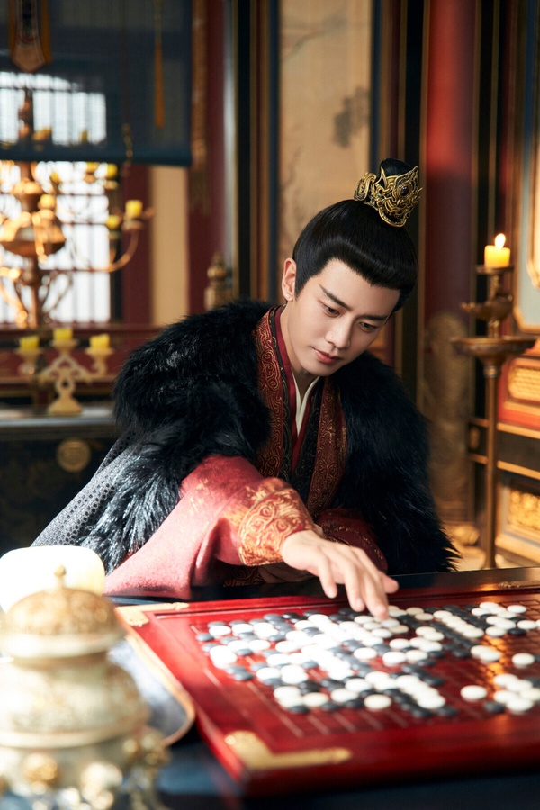 2024古裝劇9位男神造型!任嘉倫《流水迢迢》後演皇上，肖戰演權臣，楊洋真正公子世無雙