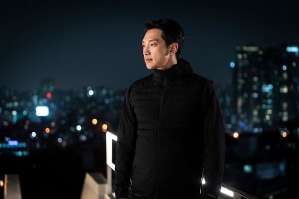 《紅天鵝》結局、劇情看點＆角色介紹：金荷娜愛上保鑣Rain，禁忌CP狗血復仇劇