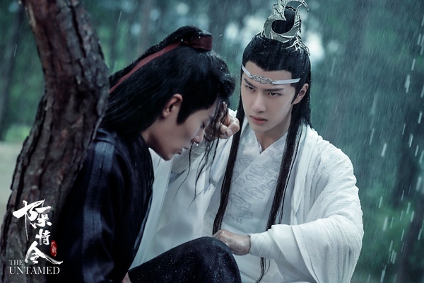 《流水迢迢》不夠火!近年「最高播放指數」爆款古裝劇TOP10!《陳情令》第二,冠軍是它