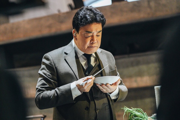 Netflix《黑白大廚》評審、參賽者介紹：黑白湯匙IG、餐廳盤點