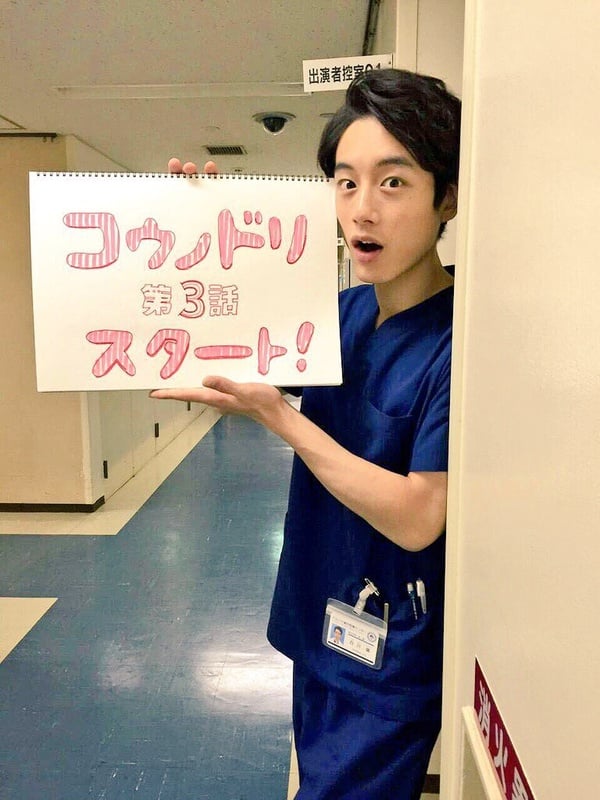 《愛過之後來臨的》坂口健太郎10件事!日網最愛的「鹽顏系男神」,高中是超強排球選手