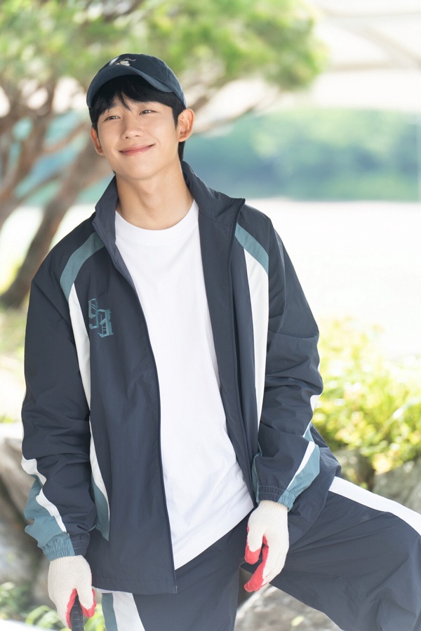 十月韓劇演員品牌評價TOP10!《來自地獄的法官》朴信惠第5輸《媽朋兒》庭沼珉,冠軍是他