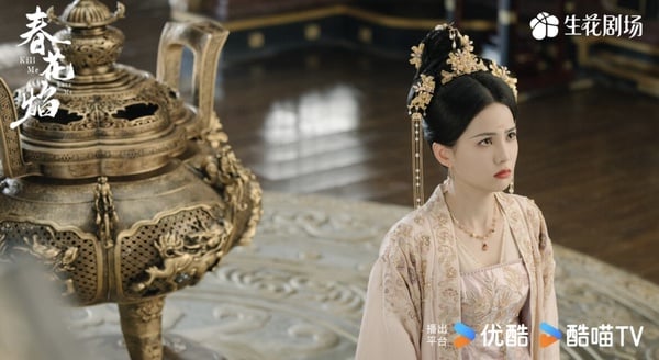 劉學義《春花焰》開播帥翻全網!搭吳謹言拉扯超帶感,原著渣男虐女變雙向救贖?