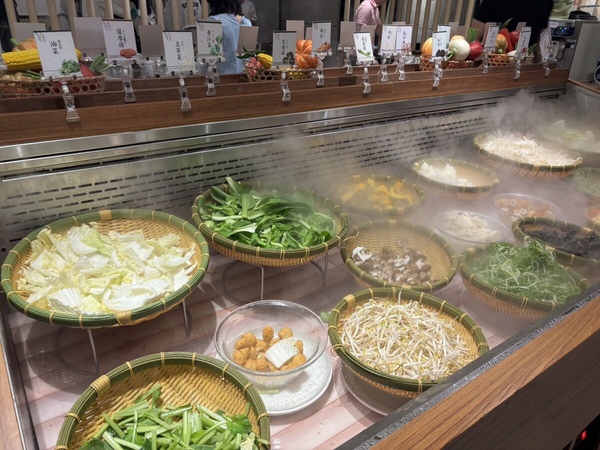 涮乃葉菜單攻略：超推蔬菜吧、蕨餅、咖哩飯，日式涮鍋吃到飽推薦
