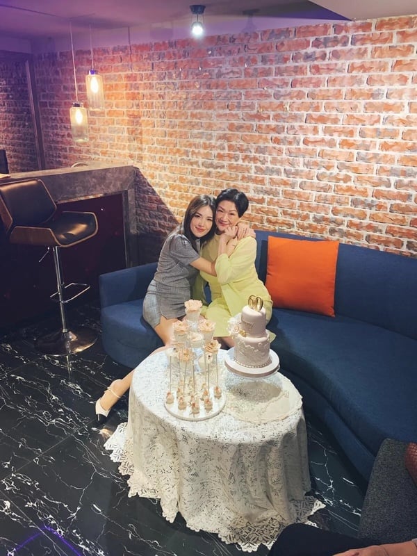 不是白富美！揭秘金鐘影后許瑋甯，2歲被爸拋棄，富家女專業戶，卻因混血臉一度沒戲拍