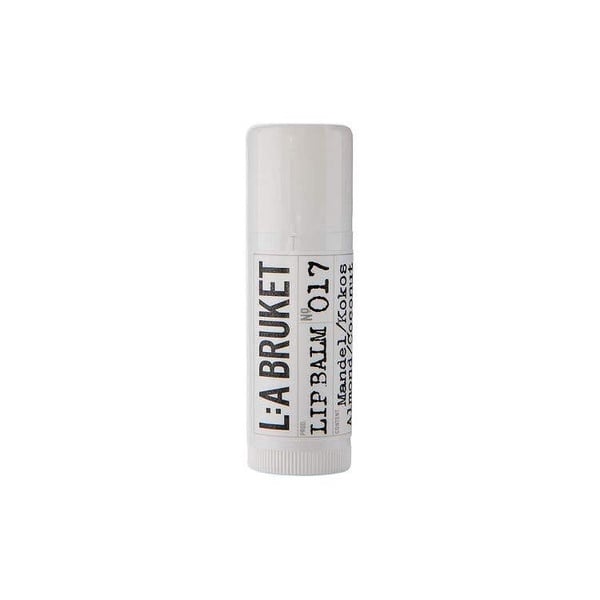 護唇膏推薦16：L:A BRUKET 017 椰香護唇棒