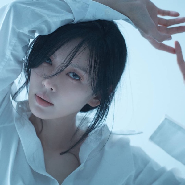 《貞淑的推銷》金素妍12件事：曾被「這團」粉絲罵到崩潰，把太妍送的安全褲當護身符？