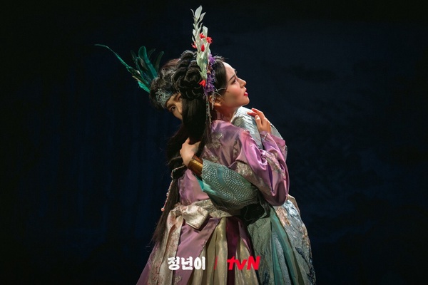 《正年》韓國國劇介紹！在女性地位最低的時代崛起，每集片頭旁白竟是「正年本尊」！