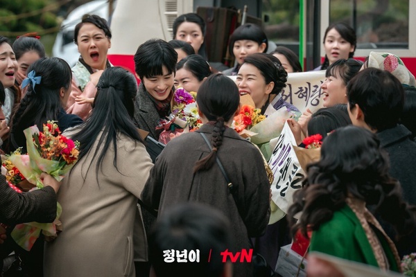 從《正年》了解韓國國劇！女性地位最低落年代崛起，片頭旁白竟來自「正年本尊」！