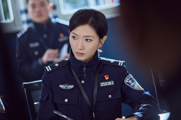 十月陸劇網播量TOP10！《大夢歸離》1.3億落榜，《春花焰》4.2億第三，冠軍唯一衝上8億