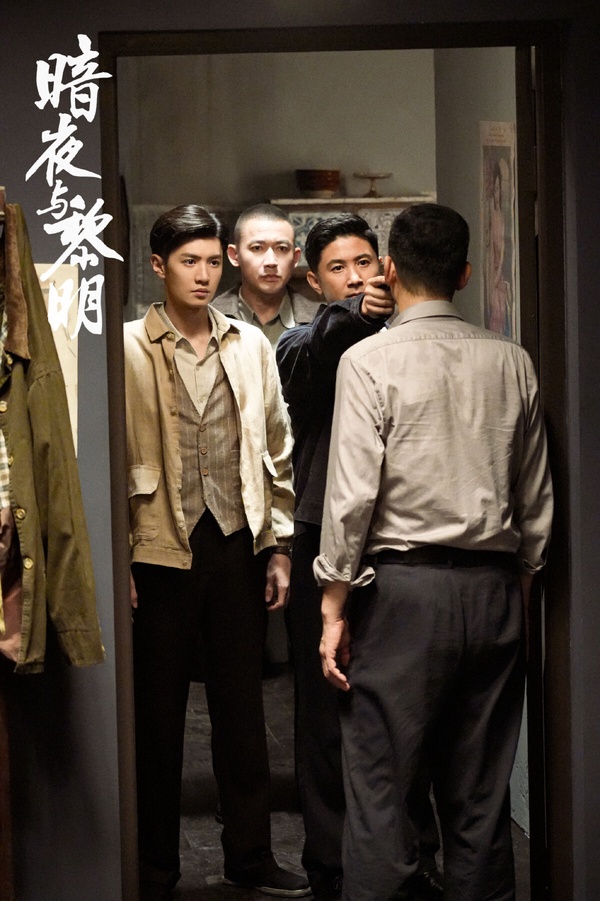 十月陸劇網播量TOP10！《大夢歸離》1.3億落榜，《春花焰》4.2億第三，冠軍唯一衝上8億