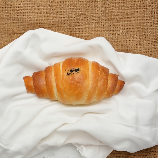 「釛 匠研所 Bakeries Lab.」的「黃金迷你可頌」也超推