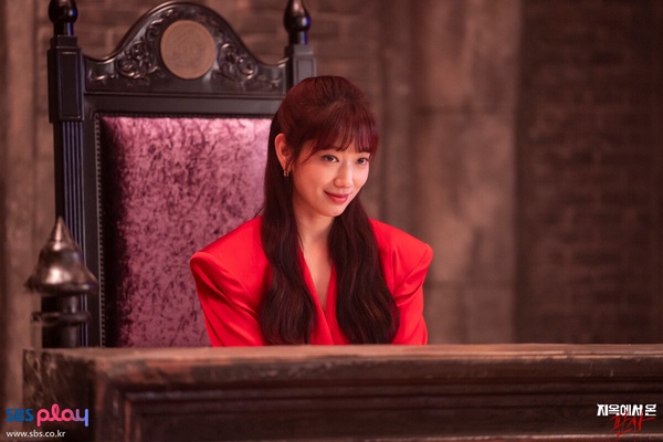 11月韓劇演員話題度TOP10：《正年》鄭恩彩第4輸辛叡恩，朴信惠第2，冠軍是「她」！