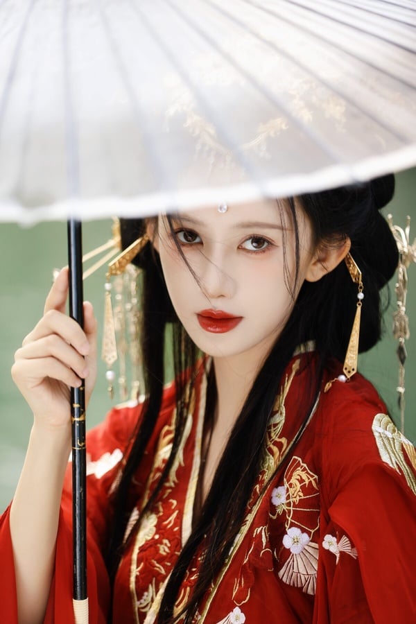 古裝劇《永夜星河》祝緒丹、陳都靈都美過虞書欣！8位古裝女神，還隱藏《慶餘年》美人