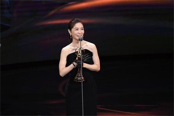 Netflix《影后》8位真實影后&amp;amp;amp;amp;amp;amp;amp;影帝！謝盈萱橫掃雙金，楊謹華終於得獎，他是得獎機器！