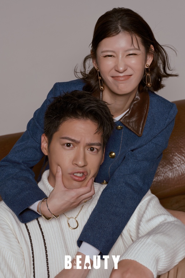 許孟哲&amp;amp;amp;amp;amp;趙孟姿育兒心經:「爸媽照顧好自己！孩子沒有那麼脆弱」趙孟姿卻自曝原本不想生
