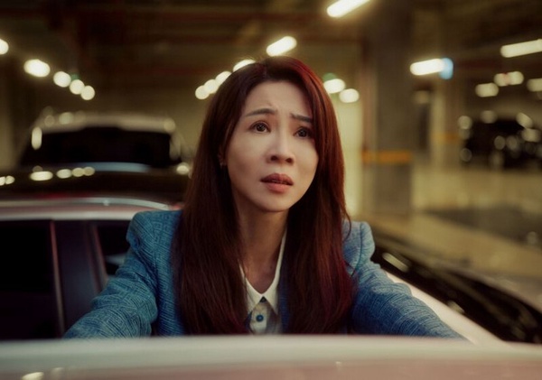 Netflix《影后》10大生存金句：「信仰，是看不到整段樓梯時，就踏出第一步的勇敢。」