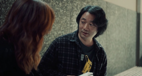 Netflix《影后》8個隱藏彩蛋！謝盈萱角色影射蕭亞軒？薛亞之真的離婚了，連房子都賣了