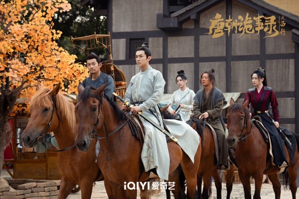 2024最高分陸劇TOP10!《永夜星河》7.7分落榜《小巷人家》8.1，冠軍是近十年最高分陸劇