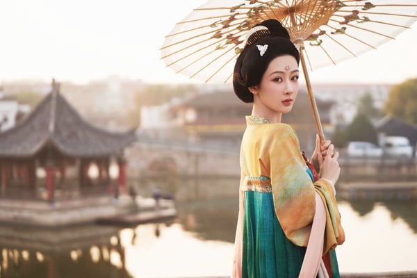 網評古裝劇「天選唐朝古裝美人」TOP9！《珠簾玉幕》趙露思第七，熱巴第五，冠軍確實美