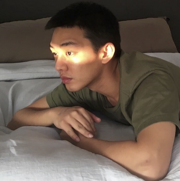 網議Netflix《影后》第二季可以這樣拍！HYBE大戰閔熙珍好精彩，韓韶禧三角戀超狗血！
