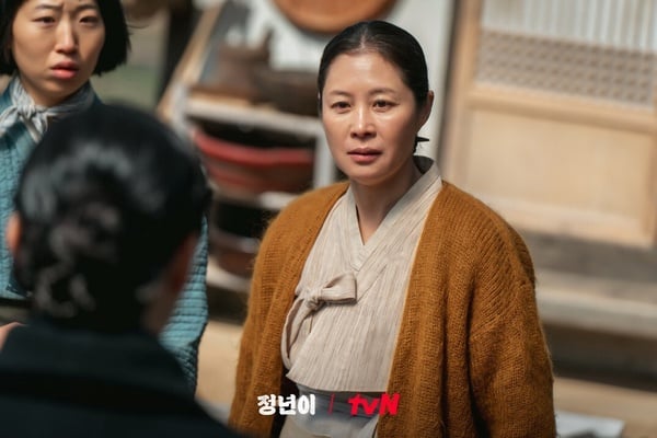 Disney+《正年》配角臥虎藏龍！金泰梨媽是影后，辛叡恩媽拿過奧斯卡，他選過國會議員