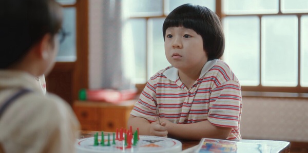 Netflix《貞淑的推銷》10大人生金句：「窮人的性生活美滿，其實是不幸。」