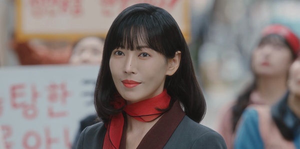 Netflix《貞淑的推銷》大結局！12句人生金句：「窮人的性生活美滿，其實是不幸。」