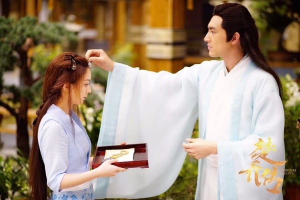 《永夜星河》結局評價兩極！9部「穿越小說改編陸劇」都爛尾！最後1部才是爛尾中的爛尾