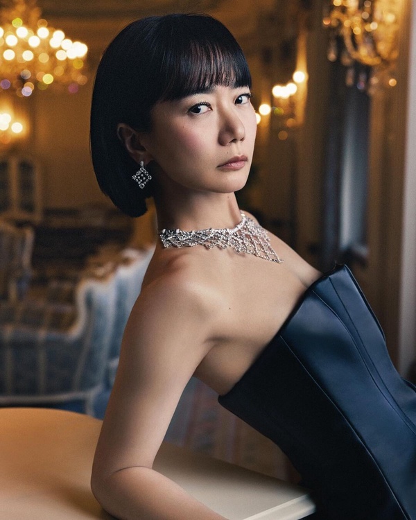 拿下韓國六大主流雜誌大滿貫的韓國女藝人