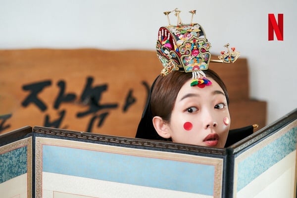 《浮游先生》李瑜美經典角色：《魷魚遊戲》智英爆紅，《殭屍校園》李娜延超討厭！