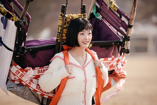 《浮游先生》李瑜美經典角色：《魷魚遊戲》智英爆紅，《殭屍校園》李娜延超討厭！