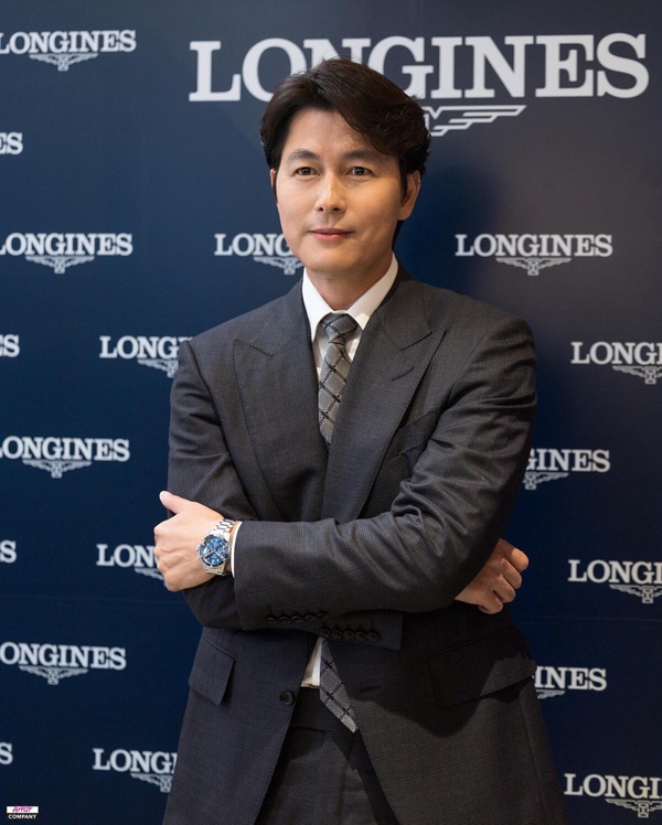 鄭雨盛事件整理：遭D社爆料與文佳菲未婚生子後，又扯出腳踏三條船，與「她」合照外流