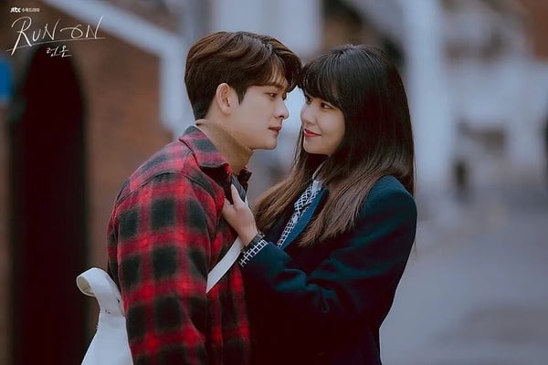 不輸《浮游先生》!8部Netflix錯過可惜治癒韓劇，《我的大叔》必追，第3部從頭精彩到尾