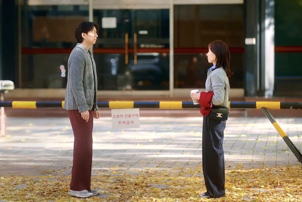 孔劉《一箱情緣》12句愛情語錄：「活著活著，好像只有孤單的人會被淘汰。」