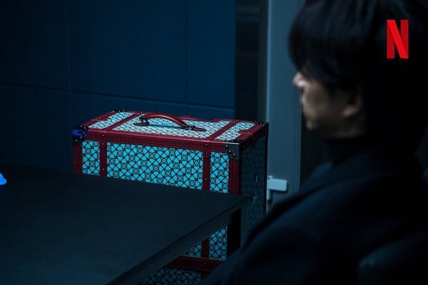 孔劉被PUA？《一箱情緣》8大劇情解析：賴著前妻是「沒得選」，其實早對徐玄振一見鍾情
