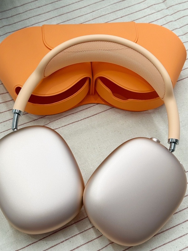 聖誕禮物推薦2. Apple AirPods Max