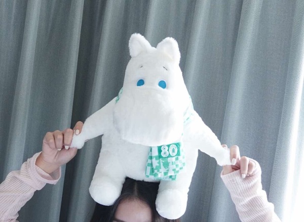 7-11「MOOMIN姆明家族」快閃購！160CM巨大溜溜抱枕、姆明家萬用毛毯枕、絨毛吊飾必收