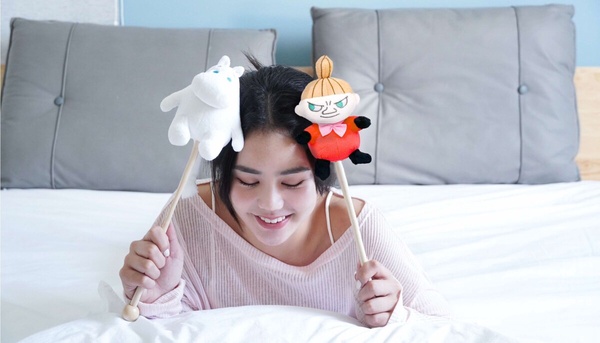 7-11「MOOMIN姆明家族」快閃購！160CM巨大溜溜抱枕、姆明家萬用毛毯枕、絨毛吊飾必收