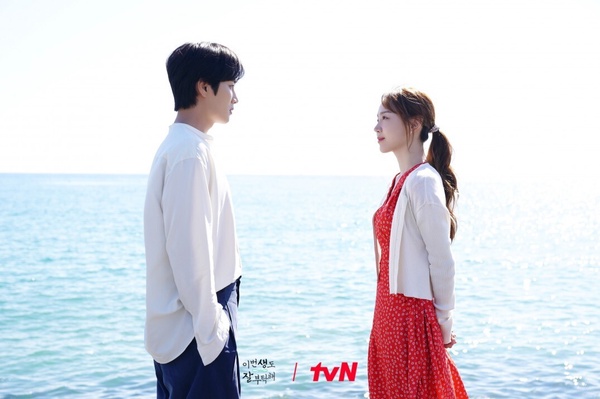 日網票選近5年最好看愛情韓劇TOP10!《社內相親》第5輸《女神降臨》，冠軍一看停不下來