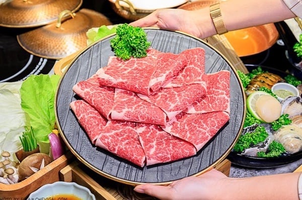 2026台中火鍋推薦！25間網評必吃小火鍋、麻辣鍋、石頭火鍋