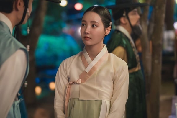 《玉氏夫人傳》6大劇情看點&amp;amp;amp;amp;amp;amp;amp;amp;amp;amp;amp;amp;amp;amp;角色介紹：男女主雙替身，林智妍擺脫貧窮、麻雀變鳳凰！