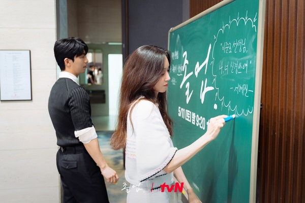 韓媒評選2024最佳韓劇TOP10！《淚之女王》《來自地獄的法官》全落榜，冠軍一面倒好評